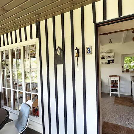 Apartman Cardinalis House